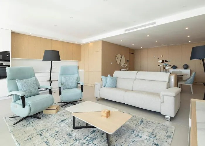Luxury Over Lagos River - Formosa II