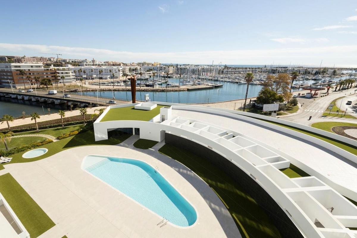 Luxury Over River - Formosa Ii Apartment
